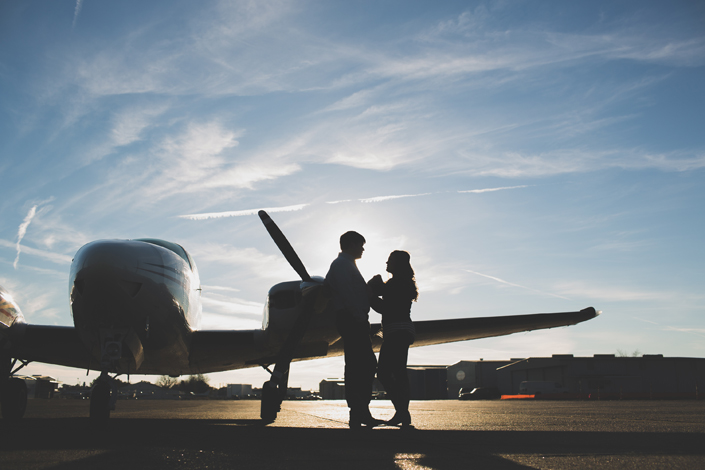 Plane_themed_engagement_01